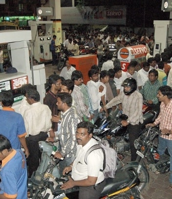 Petrol Price to drop in India as Muslim Countries increased fuel supplies