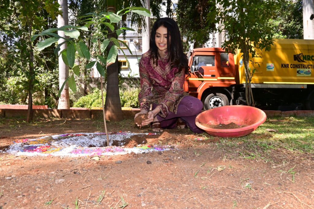 Miss India World Manasa recovered from COVID planted sapling in Hyderabad