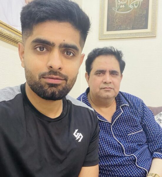 Babar Azam Father Ignores Criticism By This Clean Way